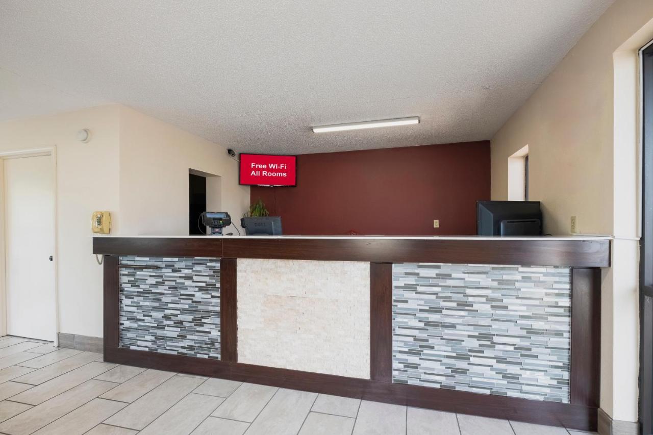 Red Roof Inn Bishopville Bagian luar foto